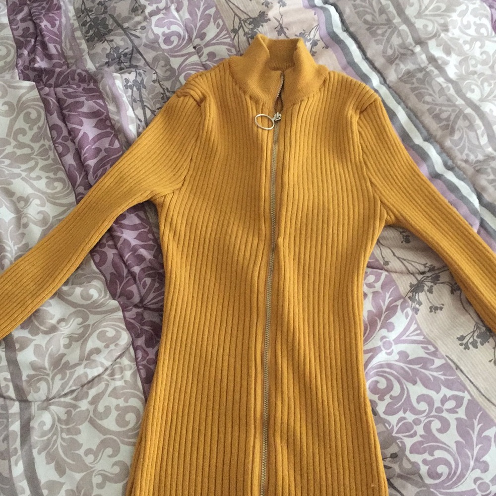 Woman’s dress 👗